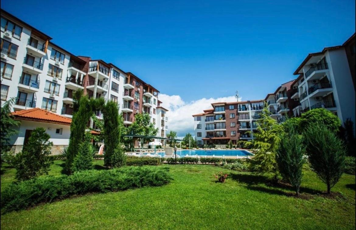 Private Apartments In Apolon Ravda Exterior photo